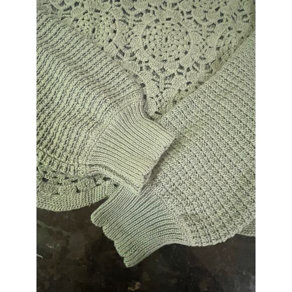 Francesca’s Sage Green Crochet Sweater Top - Scallop Hem - Picture 4 of 8